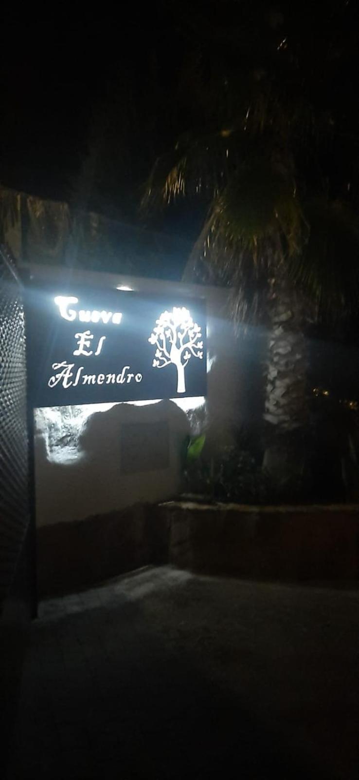 Penzion Casa Cueva El Almendro Pegalajar Exteriér fotografie